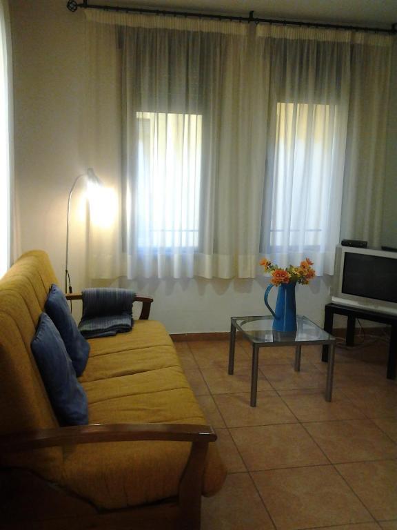 Apartamentos Puerta Real Granada Exterior photo