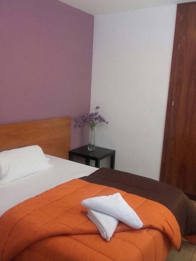 Apartamentos Puerta Real Granada Exterior photo